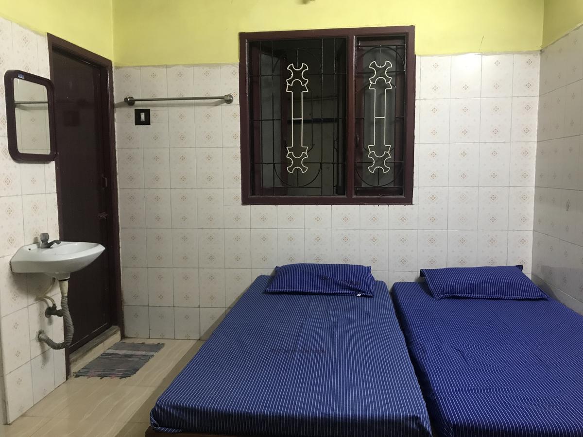 Merit Guest House Chennai Exterior foto