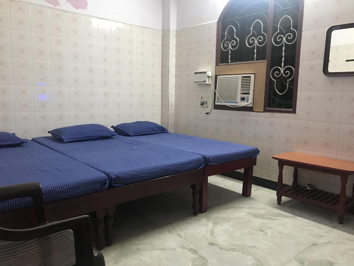 Merit Guest House Chennai Exterior foto